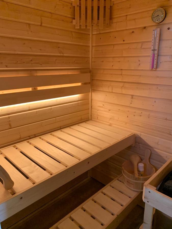 Idyllische Fewo Belling Spa - Eigene Sauna Und E-Ladesaeule Dresde Exterior foto
